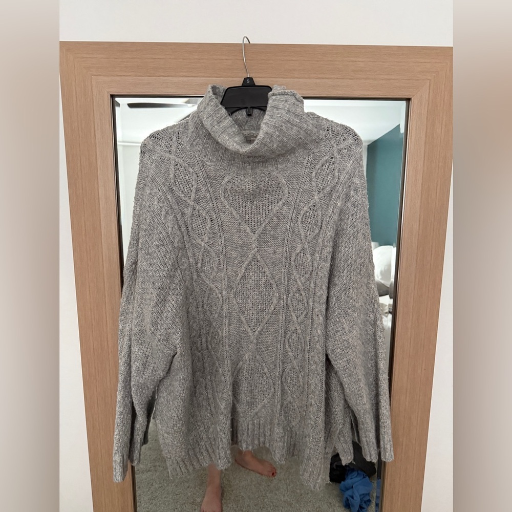 Aerie Gray Chunky Knit Cowl Turtleneck Sweater
